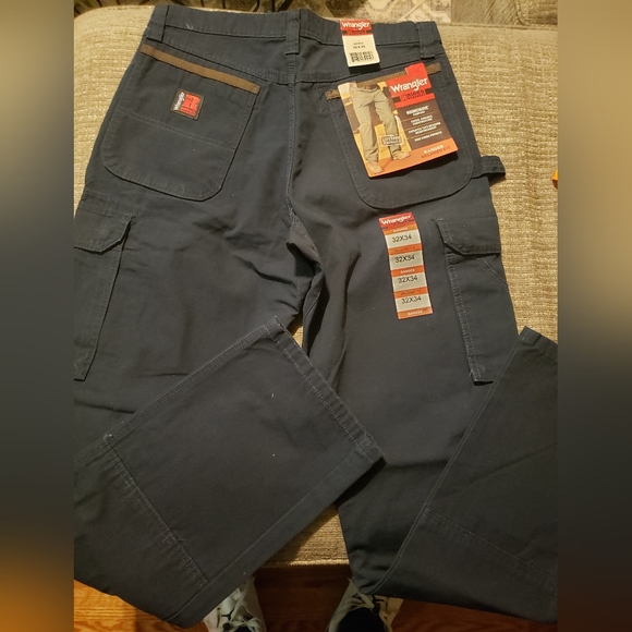 Wrangler Riggs Workwear - Picture 2 of 3